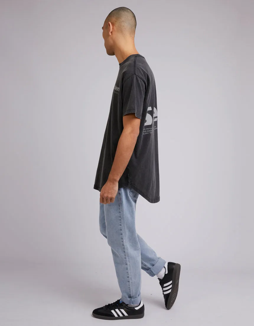 Chase Tee Washed Black